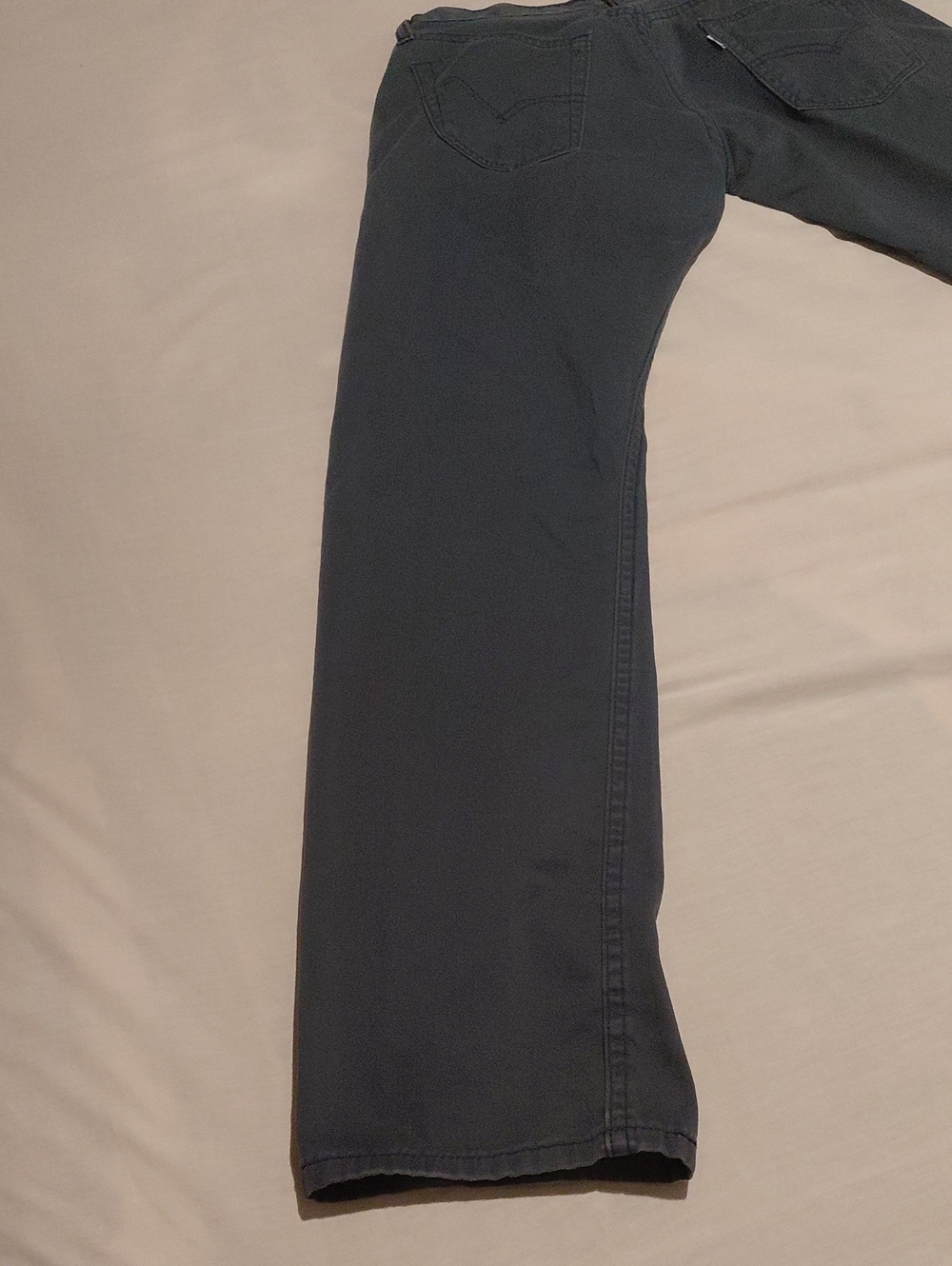 Levi's navy blue casual jeans with leather logo patch - Picture 3 of 10